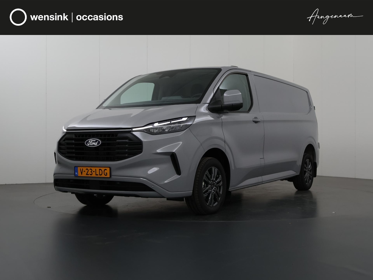 Ford Transit Custom - 320 2.0 TDCI | Aut. | L2 H1 | Limited | Adaptive Cruise | LM Velgen | 3-zits | NIEUW | LED - AutoWereld.nl