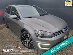 Volkswagen Golf - 1.4 TSI GTE Schuifdak / Leder / Camera / Navi / Clima / PDC