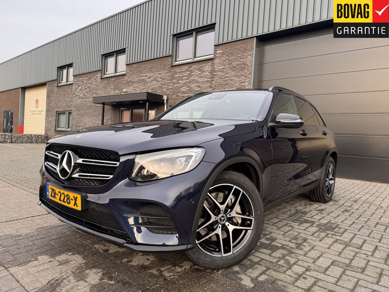 Mercedes-Benz GLC-klasse - 250 4MATIC Sport Edition Premium | 1E EIGENAAR | 12MND GARANTIE | NAVI | LED | AUTOMAAT | - AutoWereld.nl