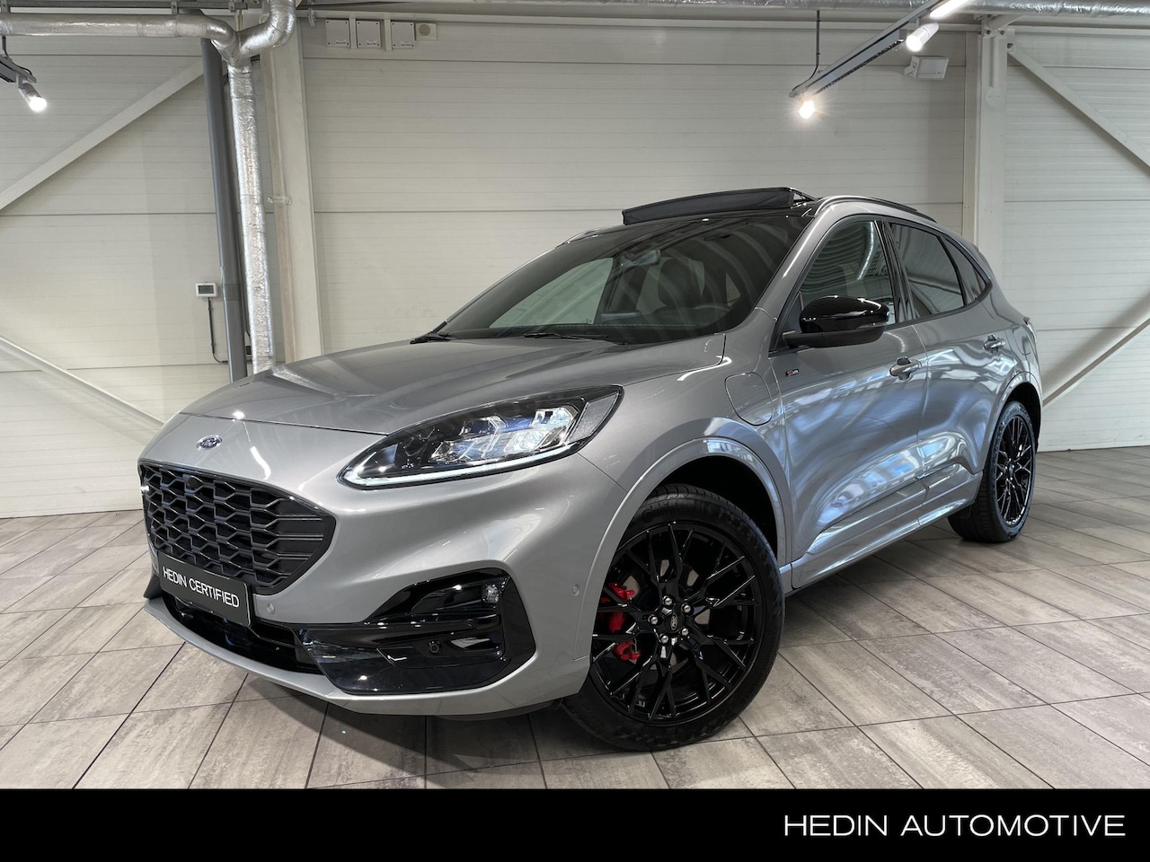 Ford Kuga - 2.5 PHEV ST-Line X | Black Pack 20" | Panoramadak | Driver Assistance | Winter Pack - AutoWereld.nl