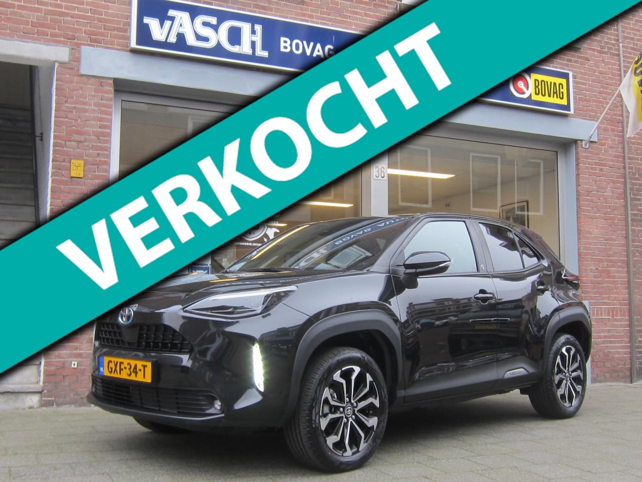 Toyota Yaris Cross - 1.5 Hybrid Dynamic Team-D Nieuwe Auto - AutoWereld.nl