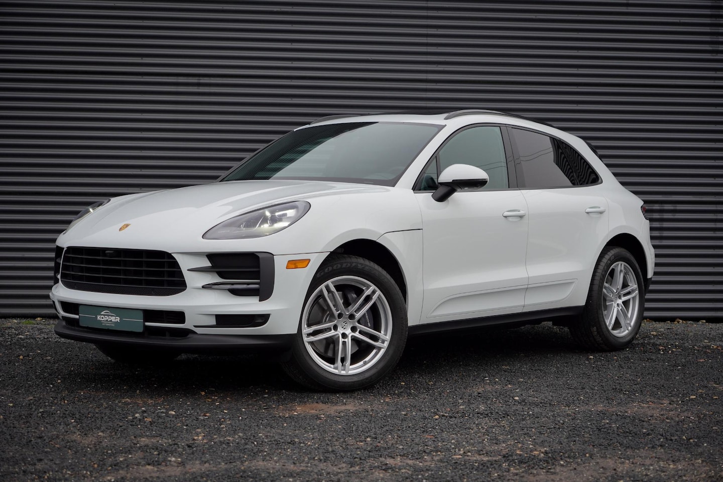 Porsche Macan - 2.0 / Pano / Stoelkoeling / Incl BTW / Dealeronderhoud / Memory - AutoWereld.nl