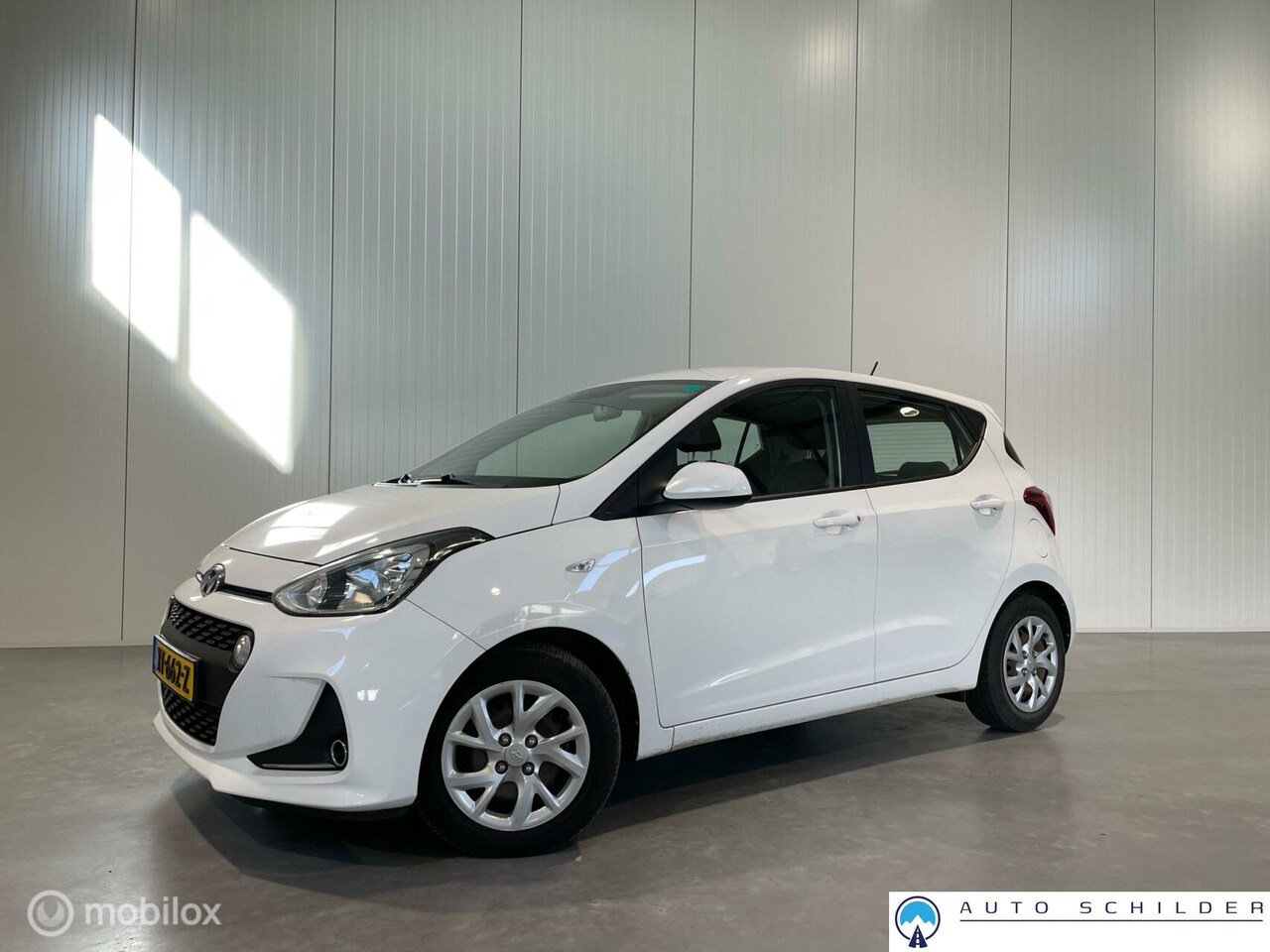 Hyundai i10 - 1.0i Comfort 1.0i Comfort, Airco|Cruise control|5-Deurs|Bluetooth|Stuurbekrachtiging|El. ramen en spieg - AutoWereld.nl