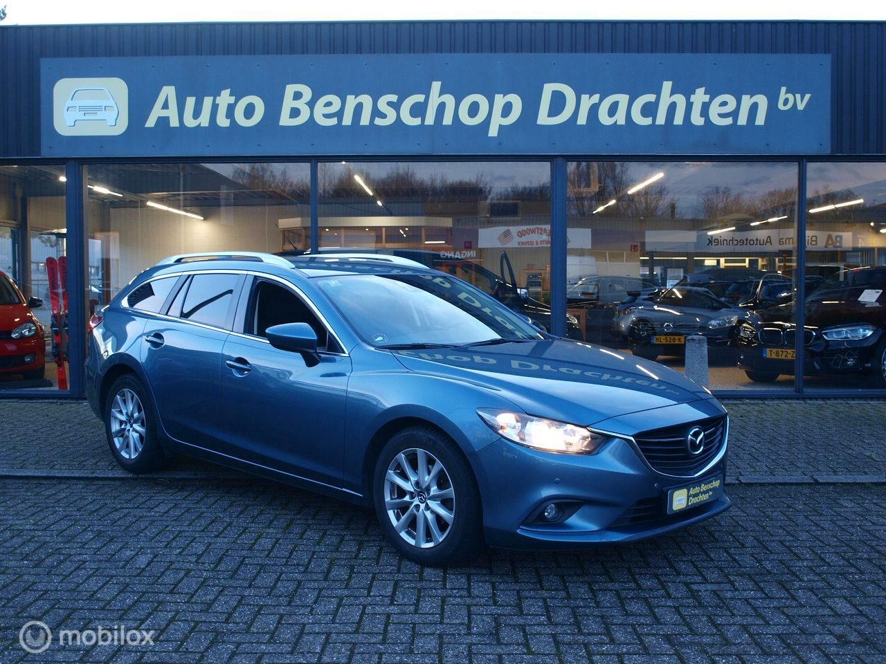 Mazda 6 Sportbreak - 2.0 SkyActiv 165 Stoelverw Pdc V+A Bluetooth - AutoWereld.nl