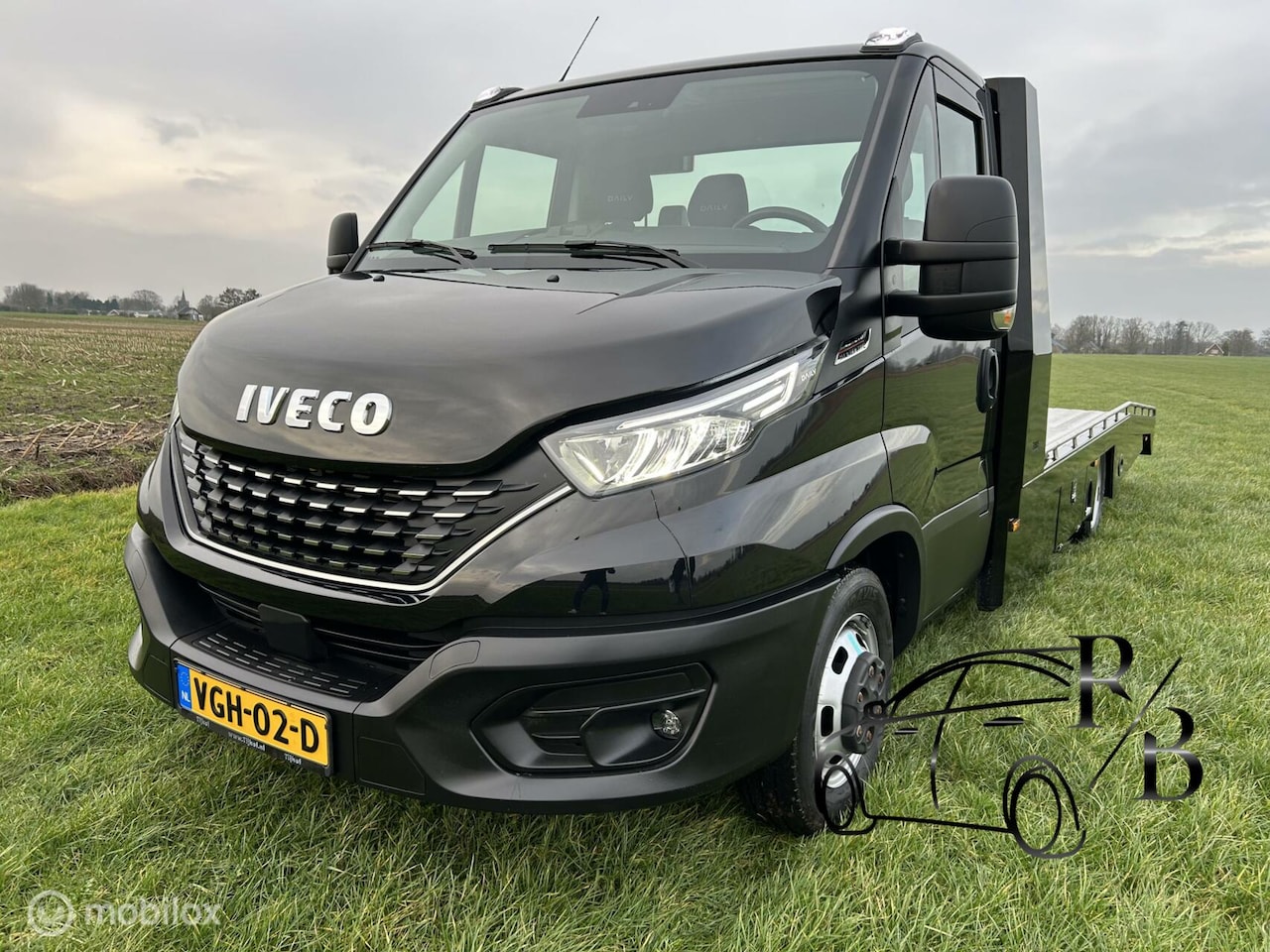 Iveco Daily - 40C21H 3.0 410 NIEUWSTAAT/TIJHOF/EL LIER/NAVIGATIE - AutoWereld.nl