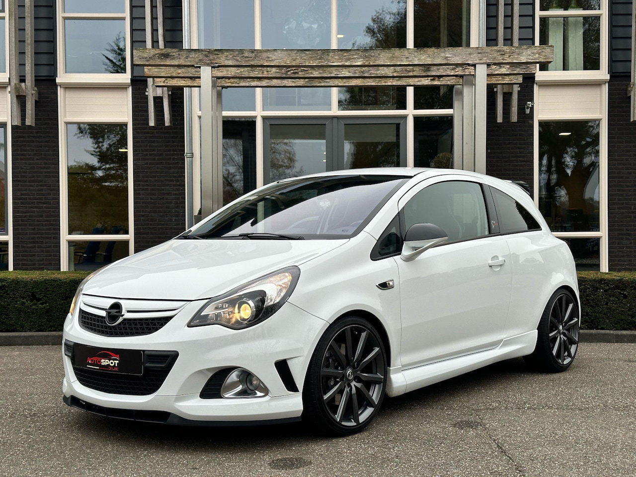 Opel Corsa - OPC Nürburgring Edition - AutoWereld.nl