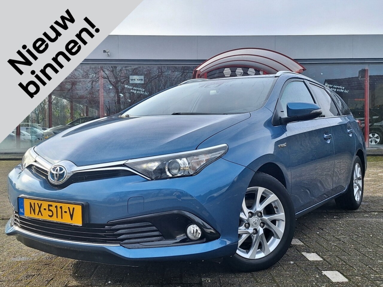 Toyota Auris Touring Sports - 1.8 Hybrid Automaat Dynamic | Navigatie | Cruise - AutoWereld.nl