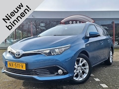 Toyota Auris Touring Sports - 1.8 Hybrid Automaat Dynamic | Navigatie | Cruise