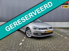 Volkswagen Golf - 1.0 TSI Business Edition Connected / Achteruitrijcamera / Airco