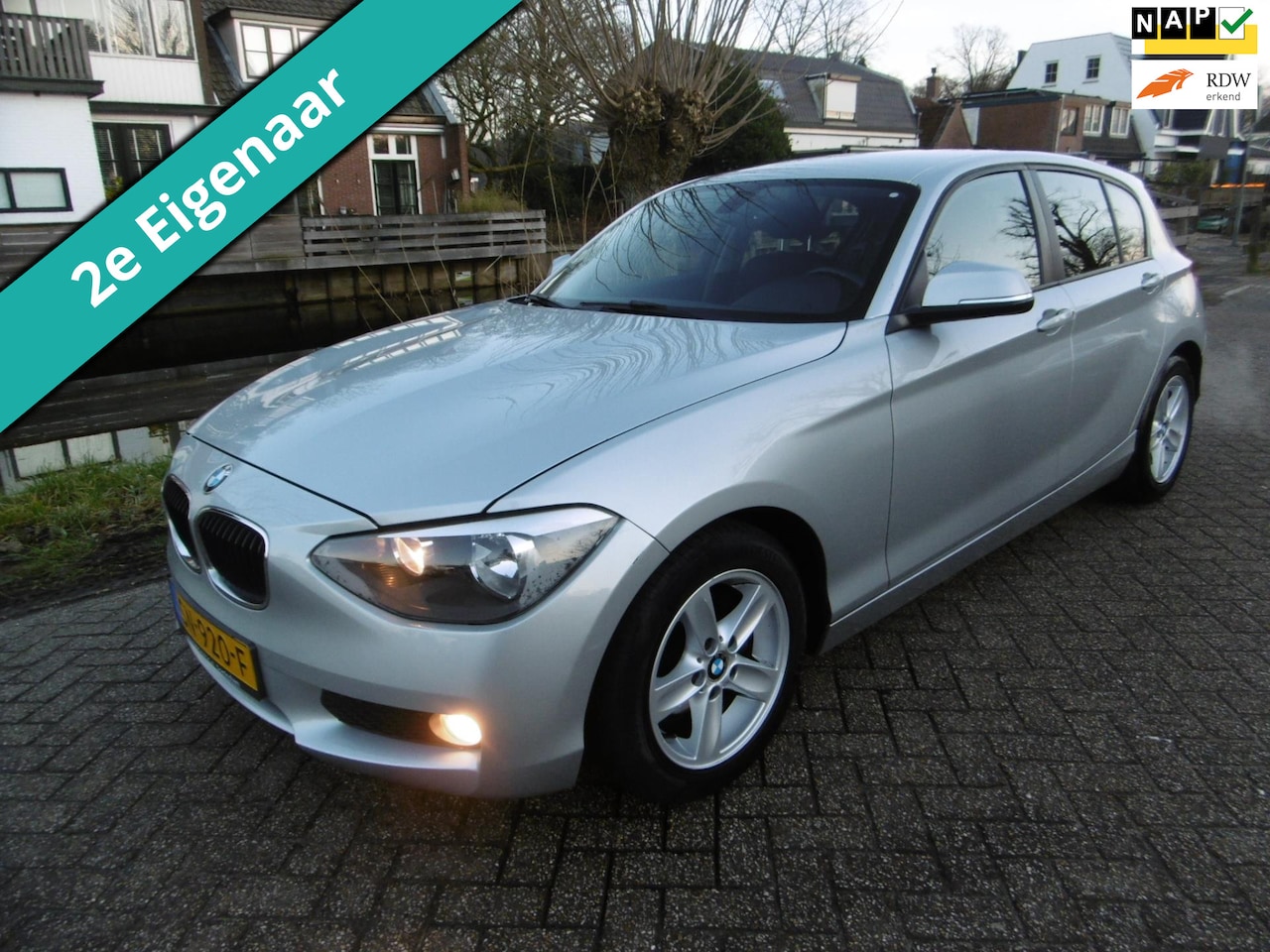 BMW 1-serie - 116i 5-deurs 136pk Airco PDC 2e eigenaar Zuinig A-Label - AutoWereld.nl