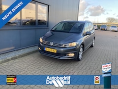 Volkswagen Touran - 1.5 TSi 150pk DSG Comfortline Business 7-pers. CAMERA/NAVI/CARPLAY/TREKHAAK/PDC/STOELVERWA