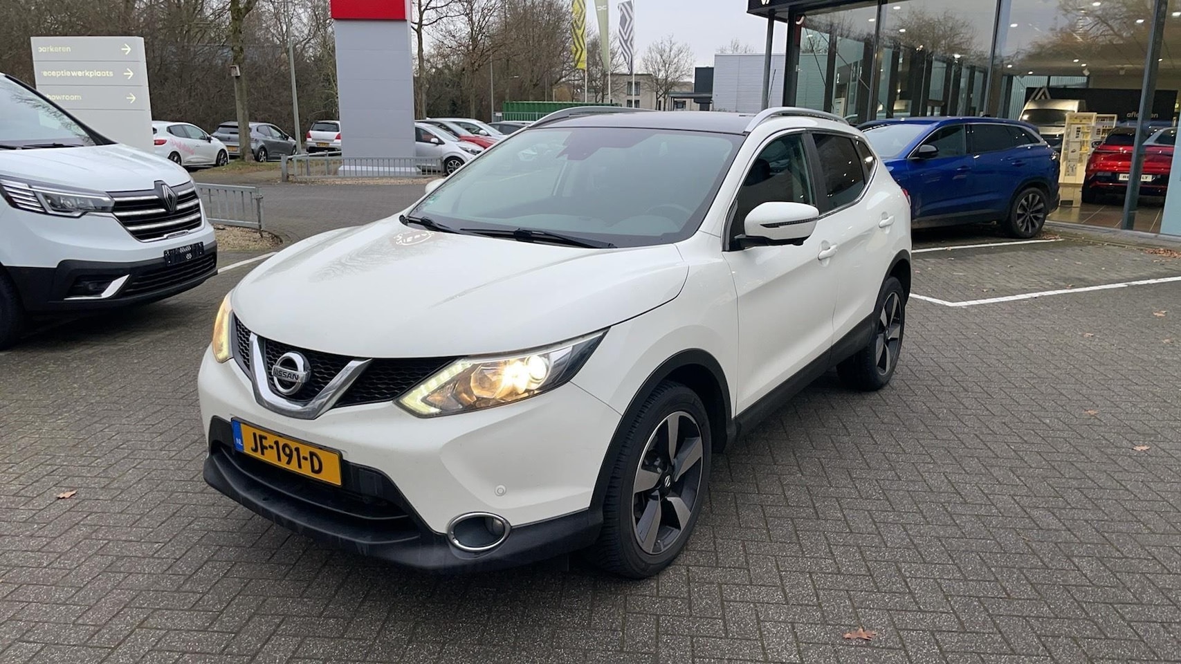 Nissan Qashqai - 1.2 Connect Edition 1.2 Connect Edition - AutoWereld.nl