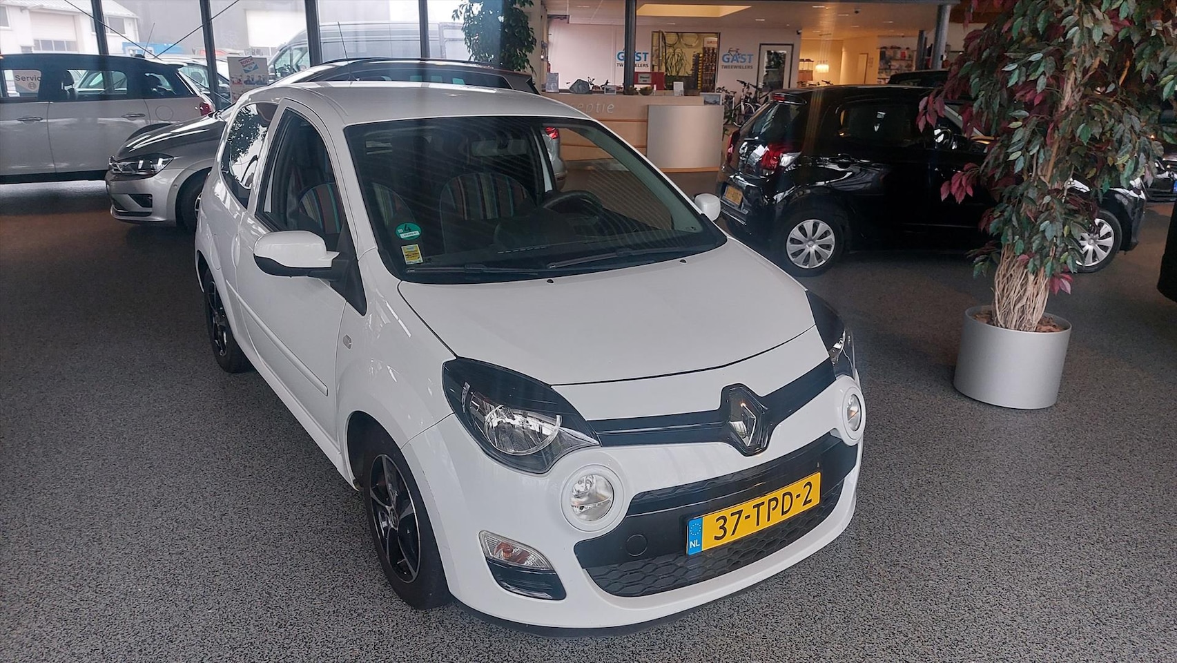 Renault Twingo - 1.2 16V - AutoWereld.nl