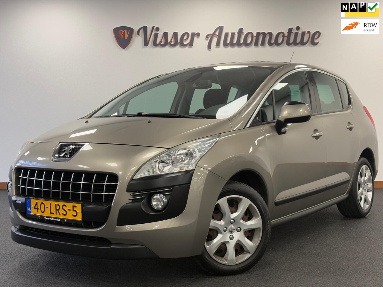 Peugeot 3008 - 1.6 VTi ST*Nationale Auto Pas*NAP*Airco*Trekhaak*Cruise-Control* - AutoWereld.nl