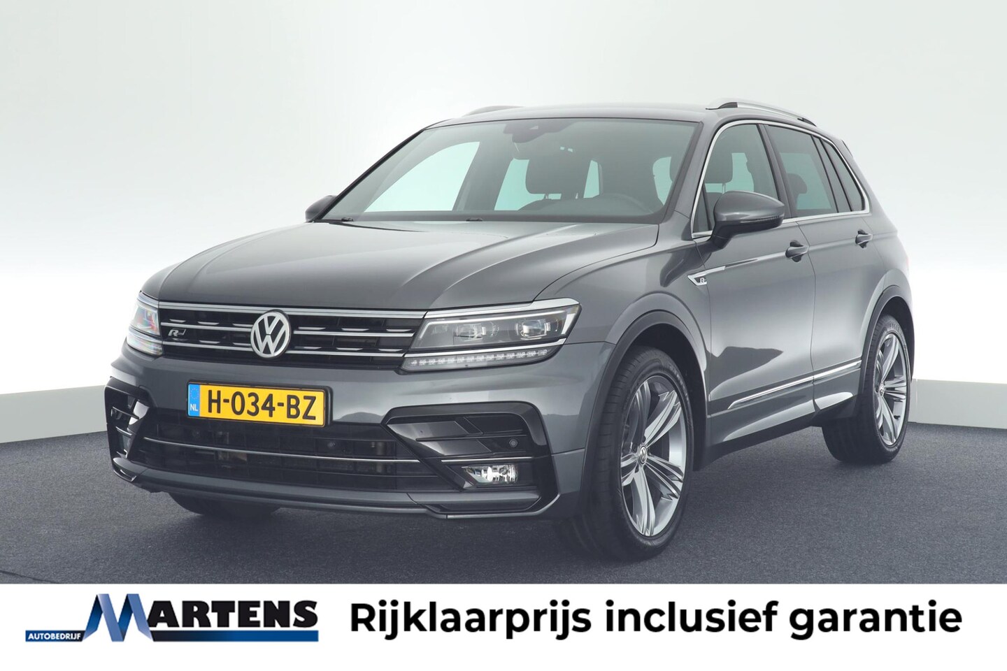 Volkswagen Tiguan - 1.5 TSI 150pk DSG ACT R-Line Highline Stoelverwarming Led Virtual Cockpit Navigatie - AutoWereld.nl