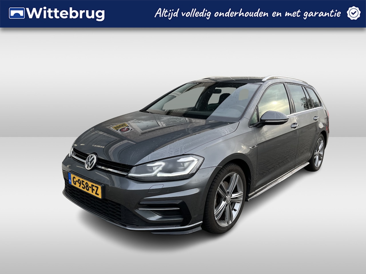 Volkswagen Golf Variant - 1.5 TSI R-Line / AUTOMAAT/ 2X R-LINE/ TREKHAAK/ DIGITAL DASH/ ACC/ DAB/ NAVI/ APP-CONNECT/ - AutoWereld.nl