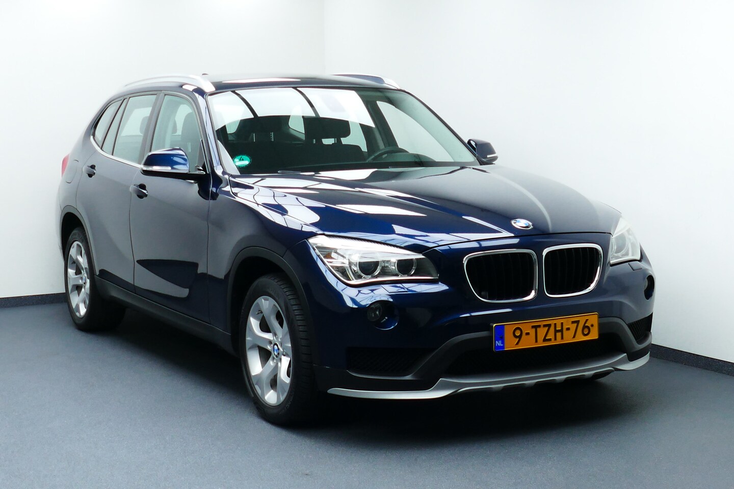 BMW X1 - sDrive20i 184pk Limited Series. Clima, Cruise, Navi, Xenon, Afn Haak 1800kg - AutoWereld.nl