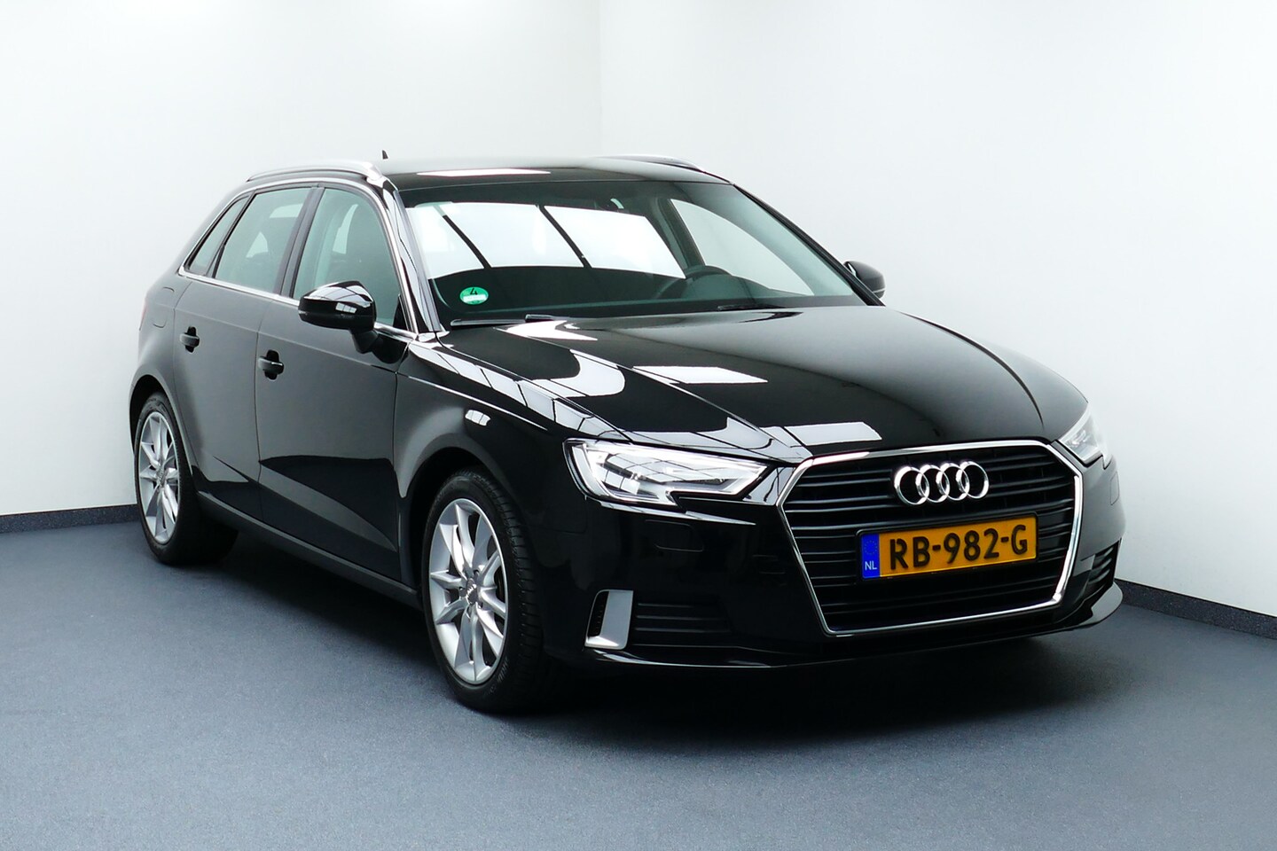 Audi A3 Sportback - 1.0 TFSI Design Pro Line Plus. Navi, Clima, Cruise, Stoelverw, 17"LMV - AutoWereld.nl