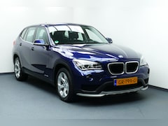 BMW X1 - sDrive20i 184Pk Executive, Cruise, Clima, Xenon, Navi, 17"LMV, Afn Haak 1800kg