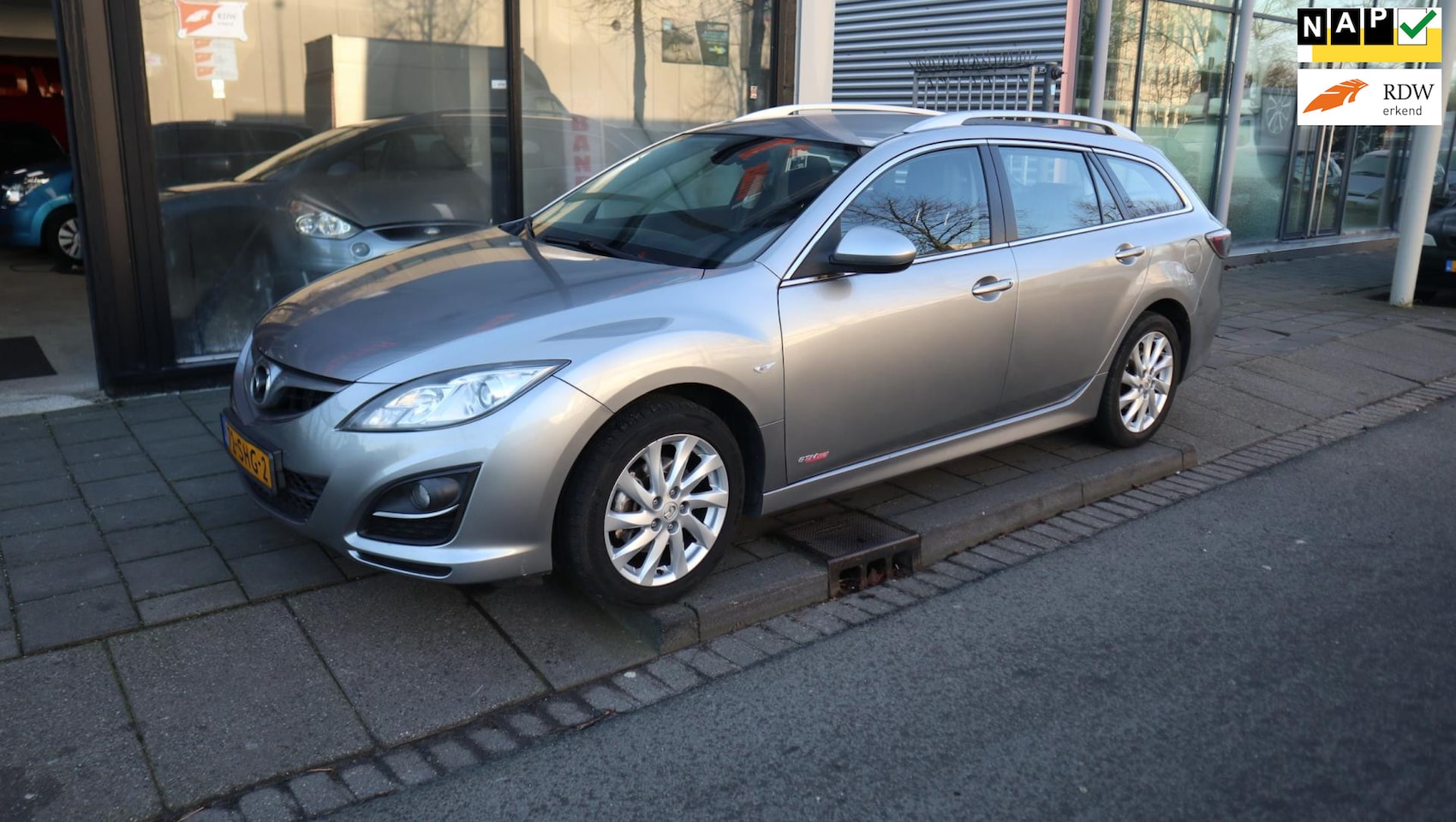 Mazda 6 Sportbreak - 2.0 GT-M Line STOELVERWARMING - AutoWereld.nl