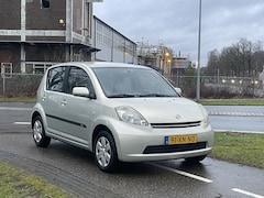 Daihatsu Sirion 2 - 1.3-16V Prestige | Automaat | Airco | 5 Deurs