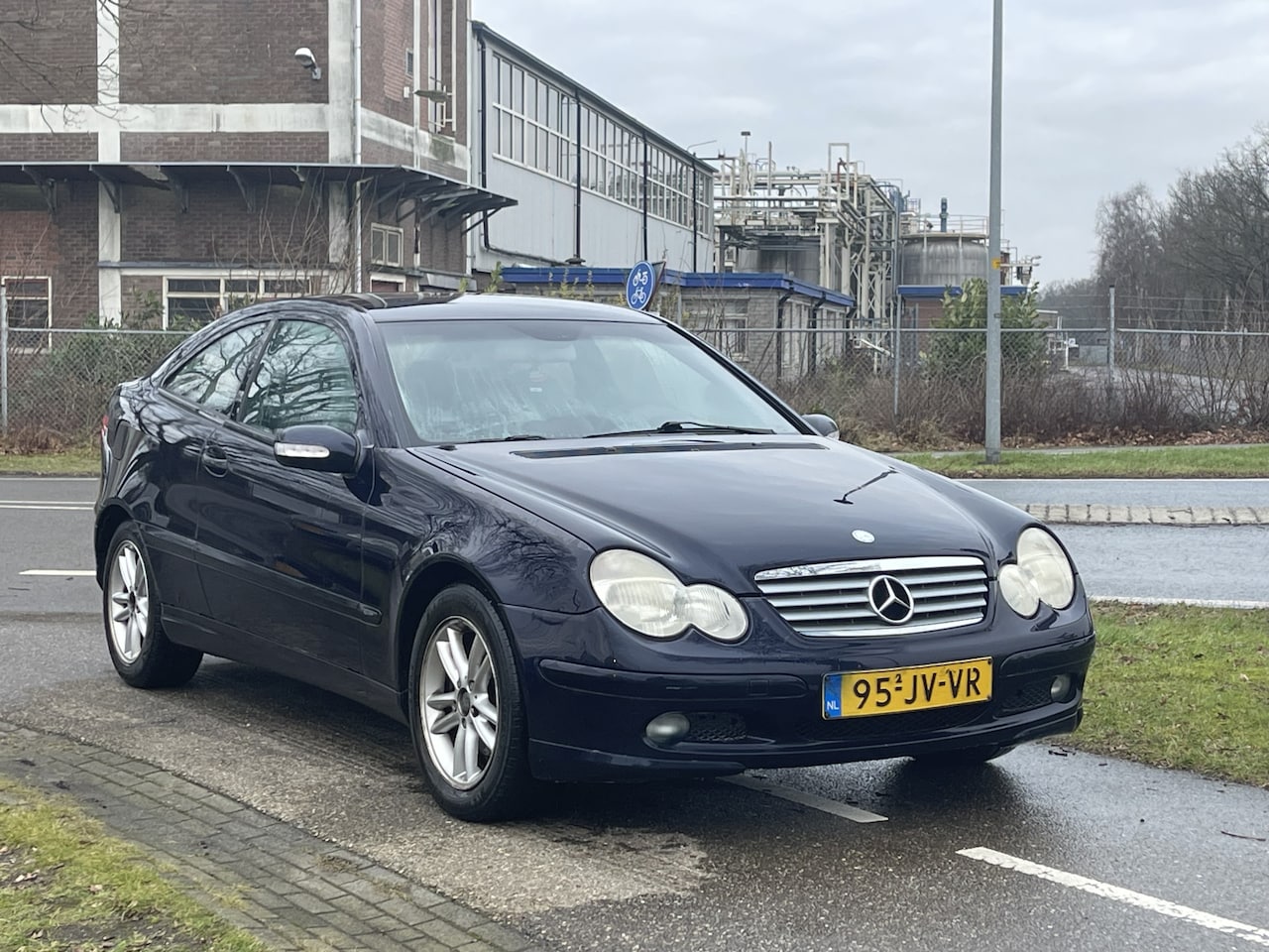 Mercedes-Benz C-klasse Sportcoupé - 180 K. Class | APK 12-2025 | Airco | Cruise Control - AutoWereld.nl