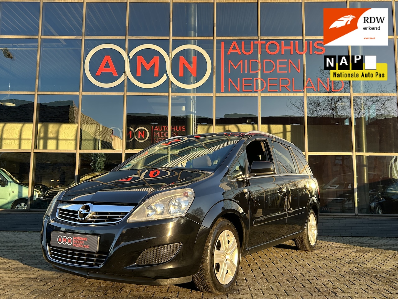 Opel Zafira - 1.6 Selection Cruisectr,Elekpakket,7Pers,LMV16” - AutoWereld.nl