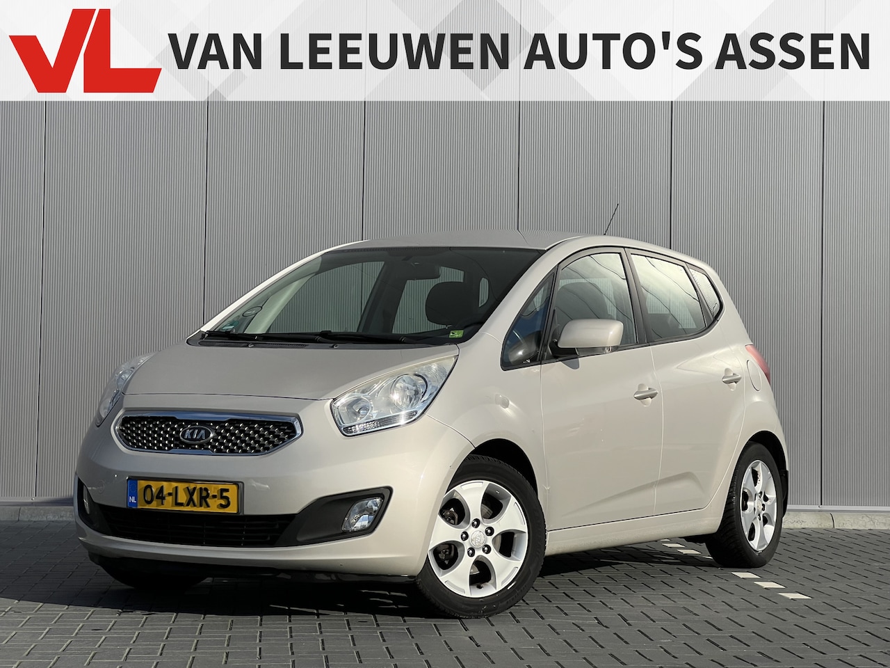 Kia Venga - 1.6 CVVT X-ecutive | Nieuw binnen! | NAP | Airco | Parkeer sensoren - AutoWereld.nl