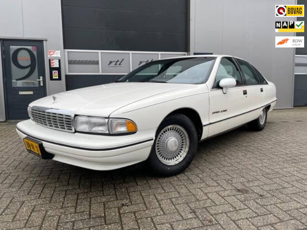 Chevrolet Caprice - CLASSIC U9 ORIGINEEL NL! | AIRCO | CRUISE | LM | SPER | TREKHAAK | UNIEKE AUTO | RIJDT PER - AutoWereld.nl