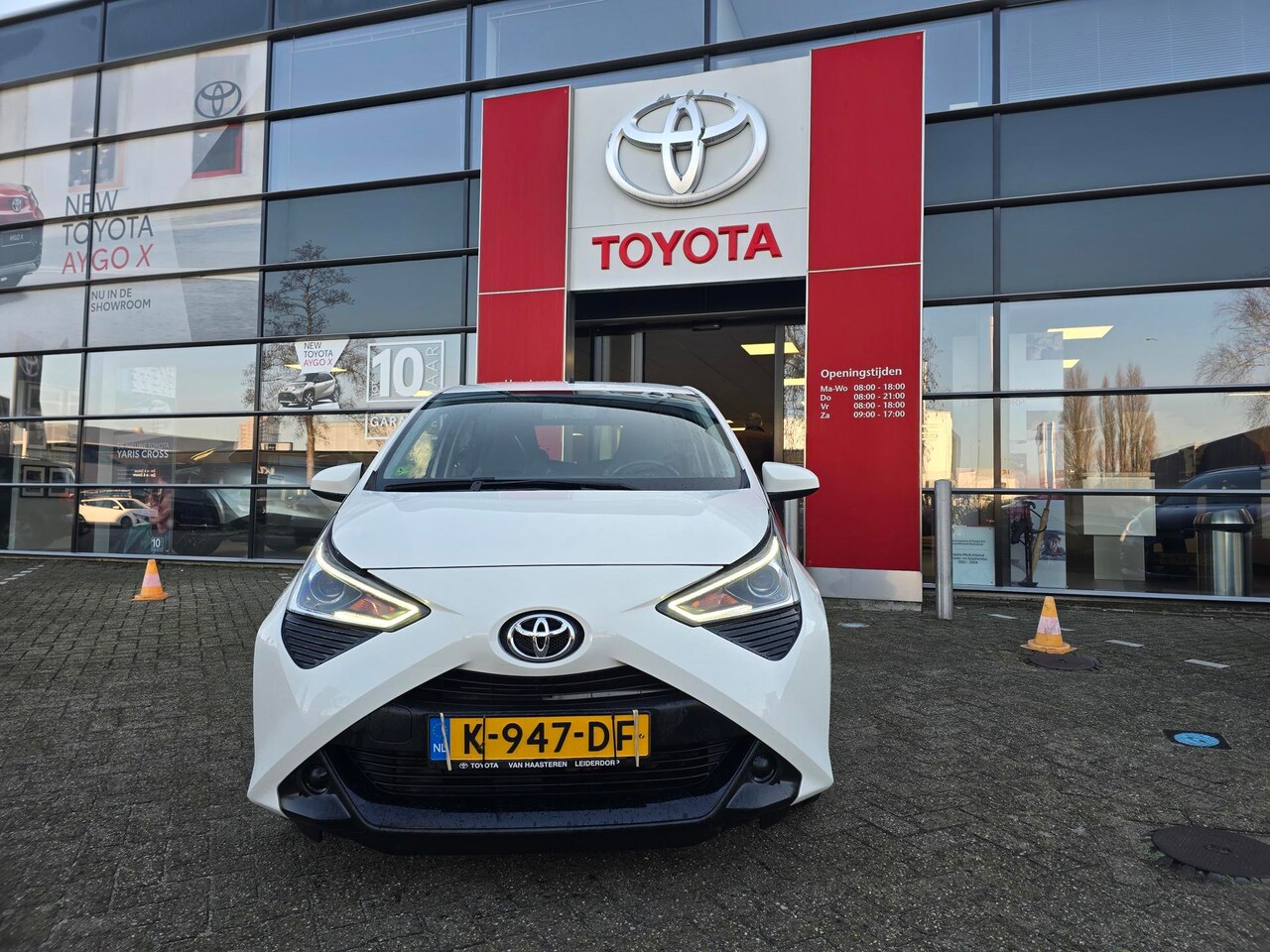 Toyota Aygo - 1.0 VVT-i 72pk 5D x-play - AutoWereld.nl