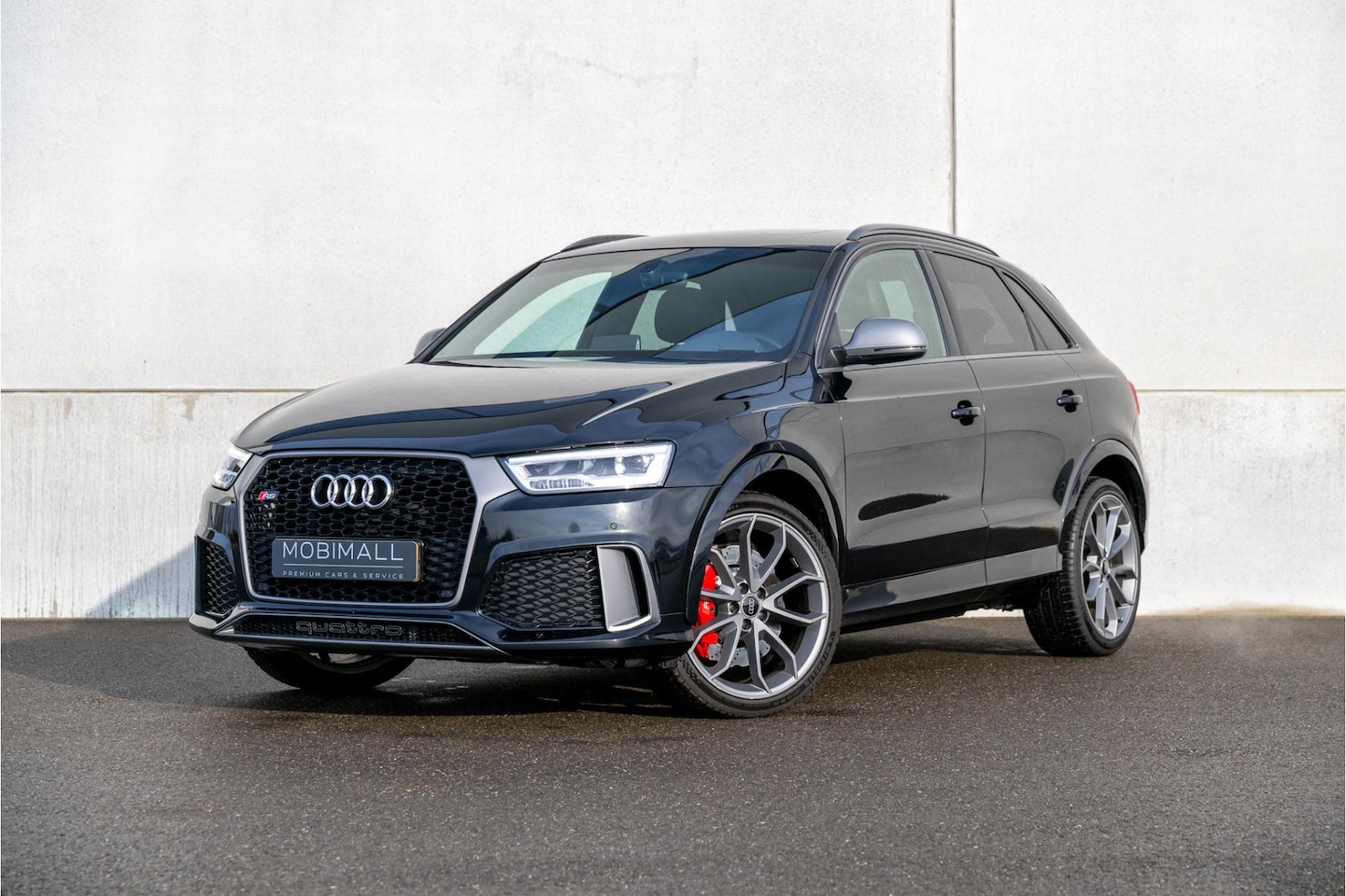 Audi Q3 - 2.5 TFSI RS Q3 quattro performance Pro Line Plus 2.5 TFSI RS Q3 quattro performance Pro Line Plus - AutoWereld.nl