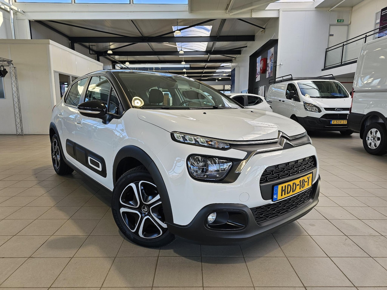 Citroën C3 - 1.2 PureTech Business 1.2 PureTech Business - AutoWereld.nl