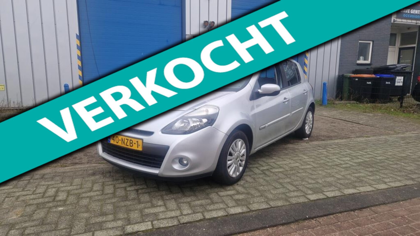 Renault Clio - 1.2 Collection 5 Deurs Eerste Eigenaar. APK 30-01-2026 - AutoWereld.nl