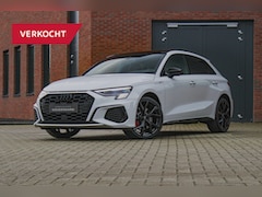 Audi A3 Sportback - 45 TFSI e S edition Competition | S-zetels | Rood stiksel | B&O | Pano