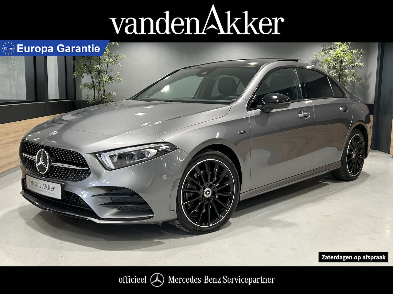 Mercedes-Benz A-klasse - 250e AMG // Burmester // Memory // Panoramadak // 19" AMG Velgen // Keyless // MultiBeam L - AutoWereld.nl