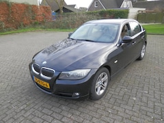 BMW 3-serie - 318i Business Line