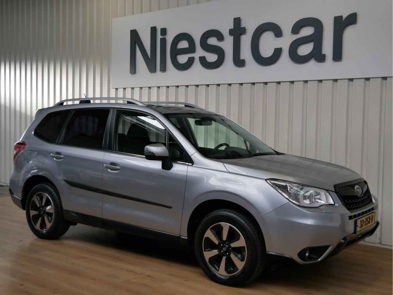 Subaru Forester - 2.0 Executive ** Denise EDITION ** - AutoWereld.nl