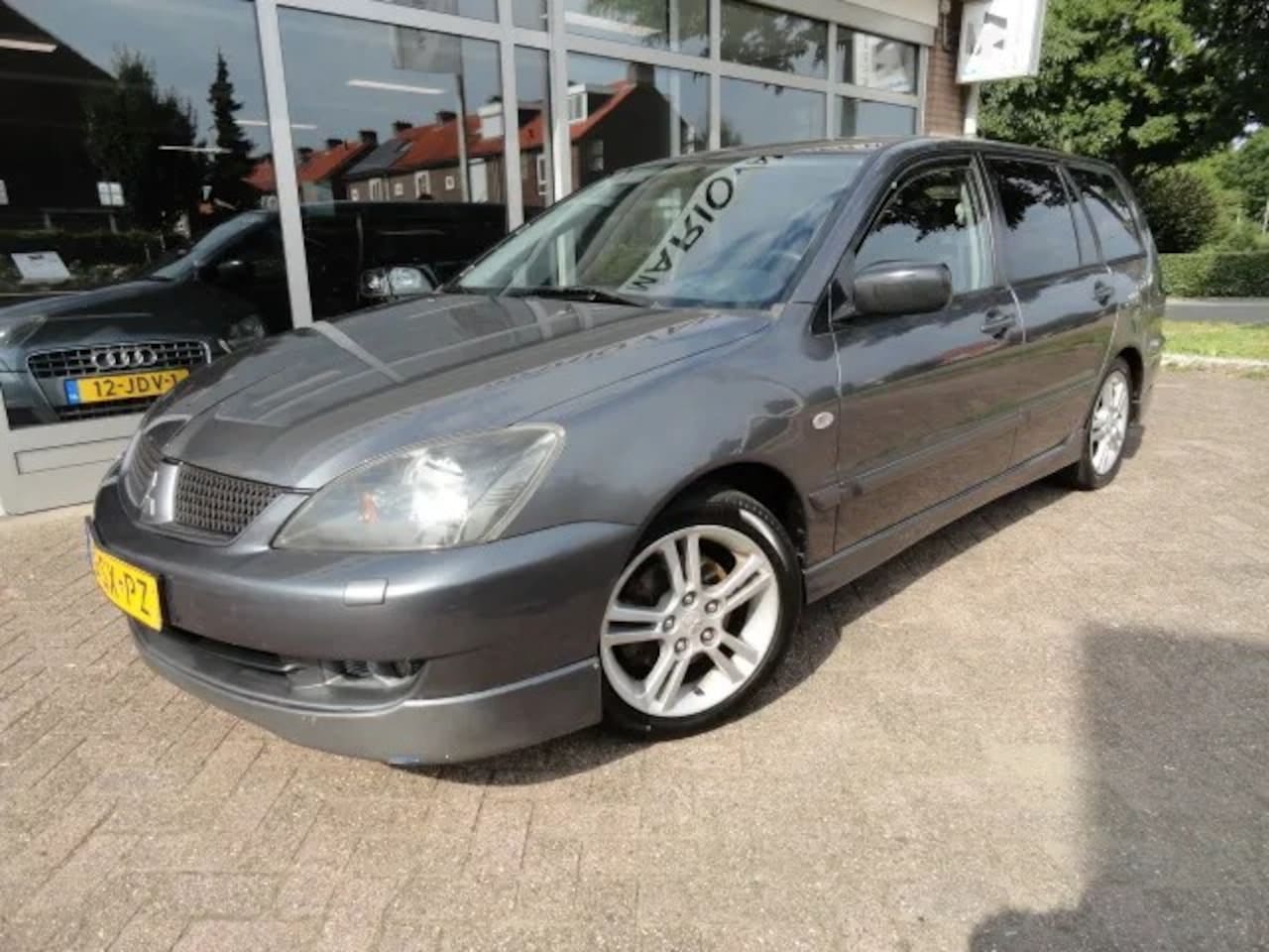 Mitsubishi Lancer Station Wagon - 2.0 Intense 2.0 Intense - AutoWereld.nl