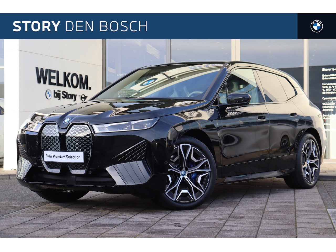 BMW iX - xDrive50 High Executive / Sportpakket / Panoramadak Sky Lounge / Trekhaak / Laserlight / P - AutoWereld.nl