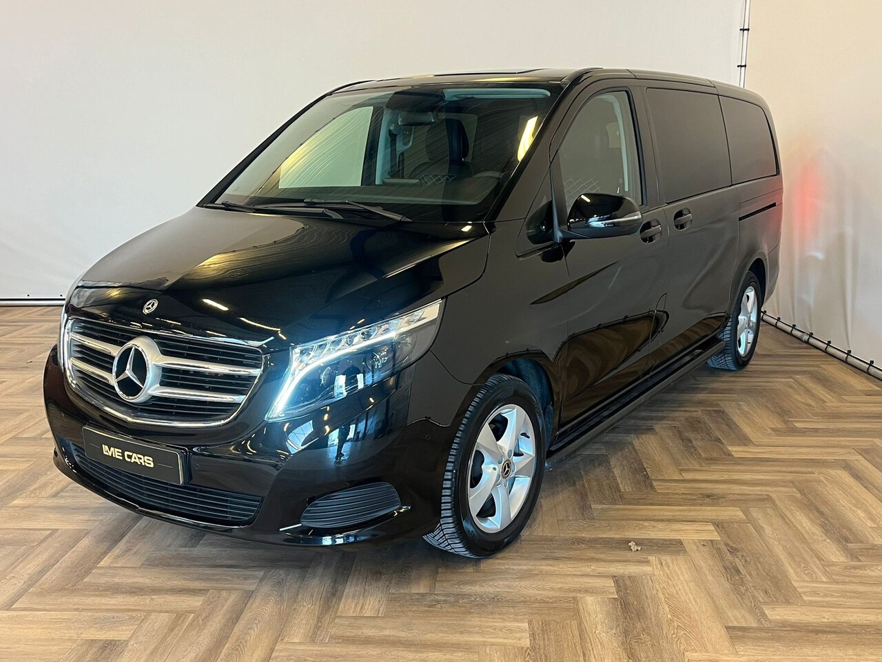 Mercedes-Benz V-klasse - 220d Lang DC Avantgarde 220d Lang DC Avantgarde - AutoWereld.nl