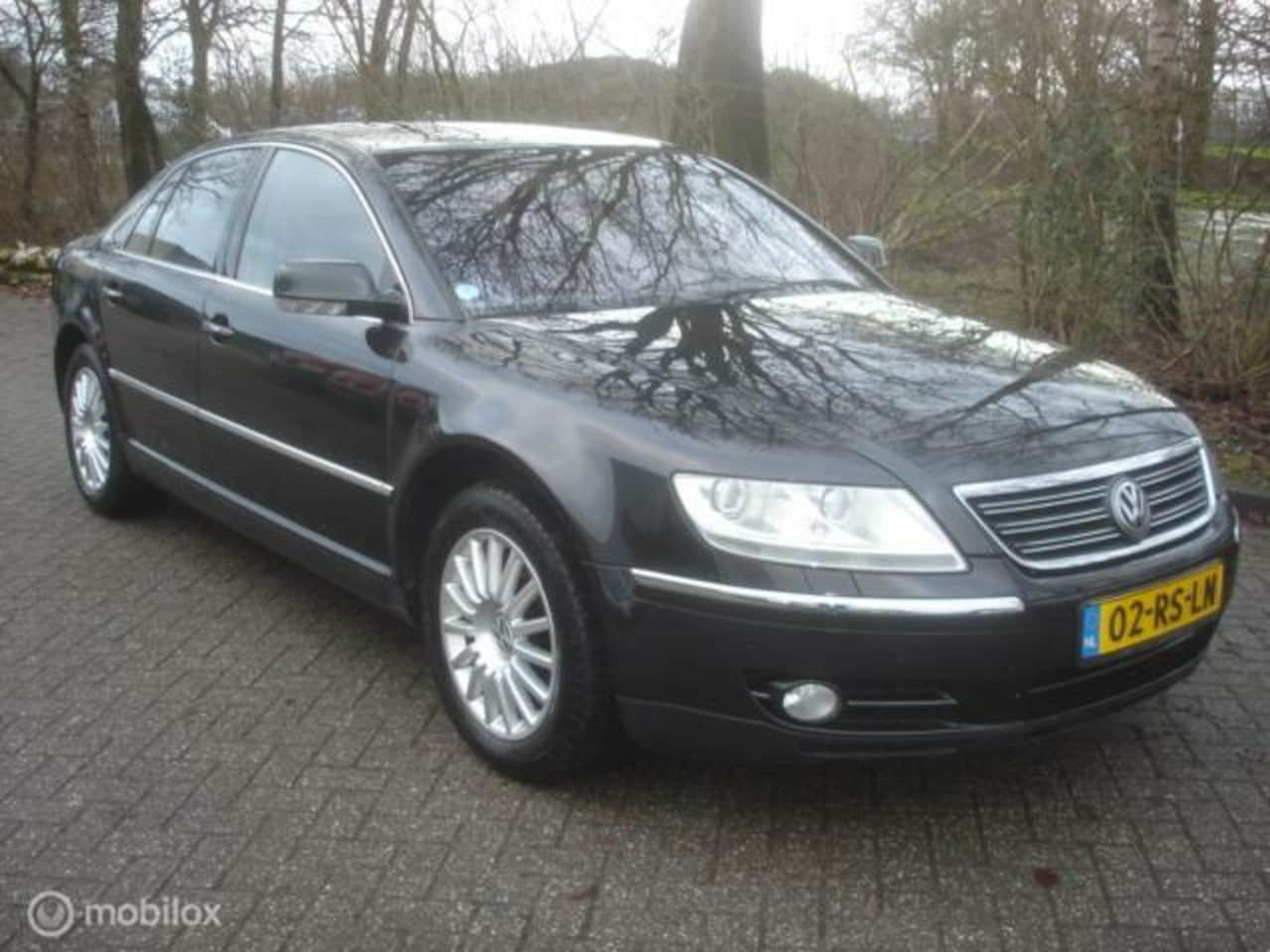 Volkswagen Phaeton - 4.2 V8 5p. Highline 4.2 V8 5p. Highline - AutoWereld.nl