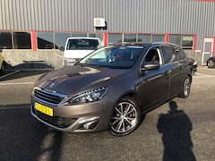 Peugeot 308 SW - 1.2 PureTech Blue Lease Premium / NAP / PANO / CAMERA / CLIMA / SP VLG