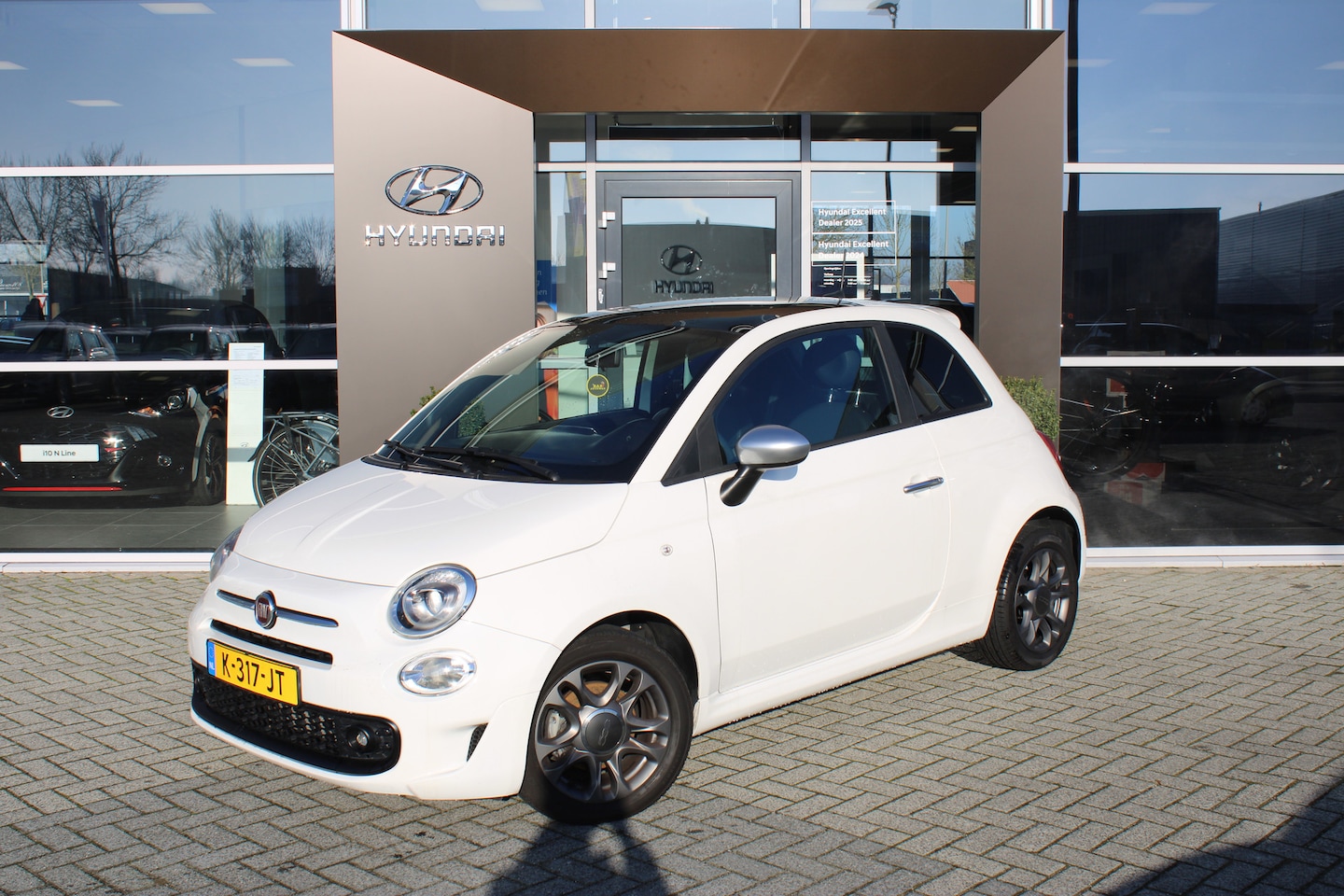 Fiat 500 - 1.0 Hybrid Rockstar 1.0 Hybrid Rockstar - AutoWereld.nl