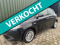 Lancia Y(psilon) - Ypsilon 1.2 Silver Incl 6 maanden garantie & Nieuwe apk