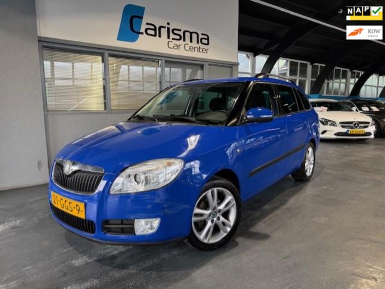 Skoda Fabia Combi - 1.4-16V Sport|Cruise|Elek RMN|Trekhaak - AutoWereld.nl