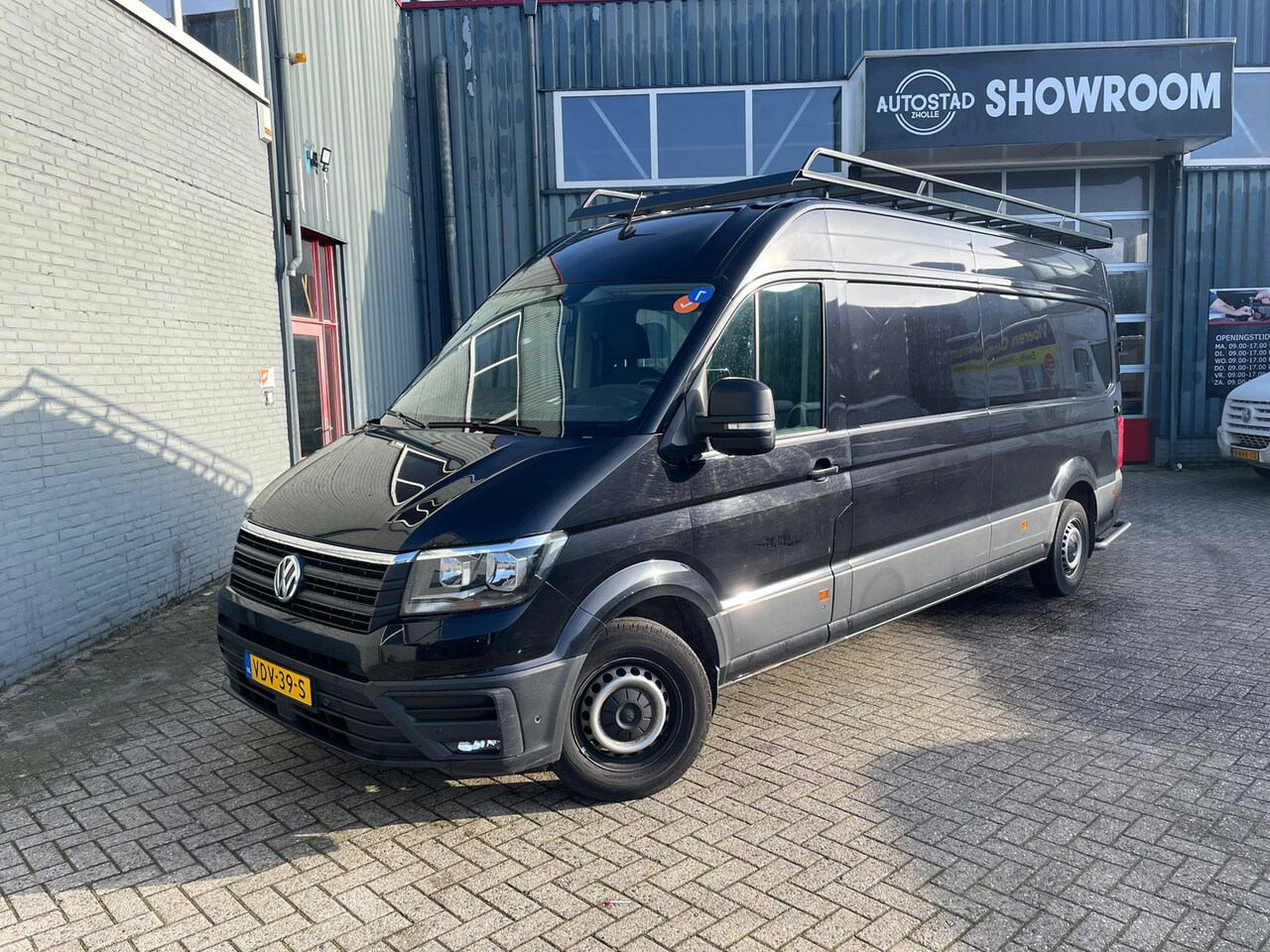 Volkswagen Crafter - 35 2.0 TDI L5H3 Highline Airco/Cruise/Navi/Apk/Nap/imperiaal - AutoWereld.nl