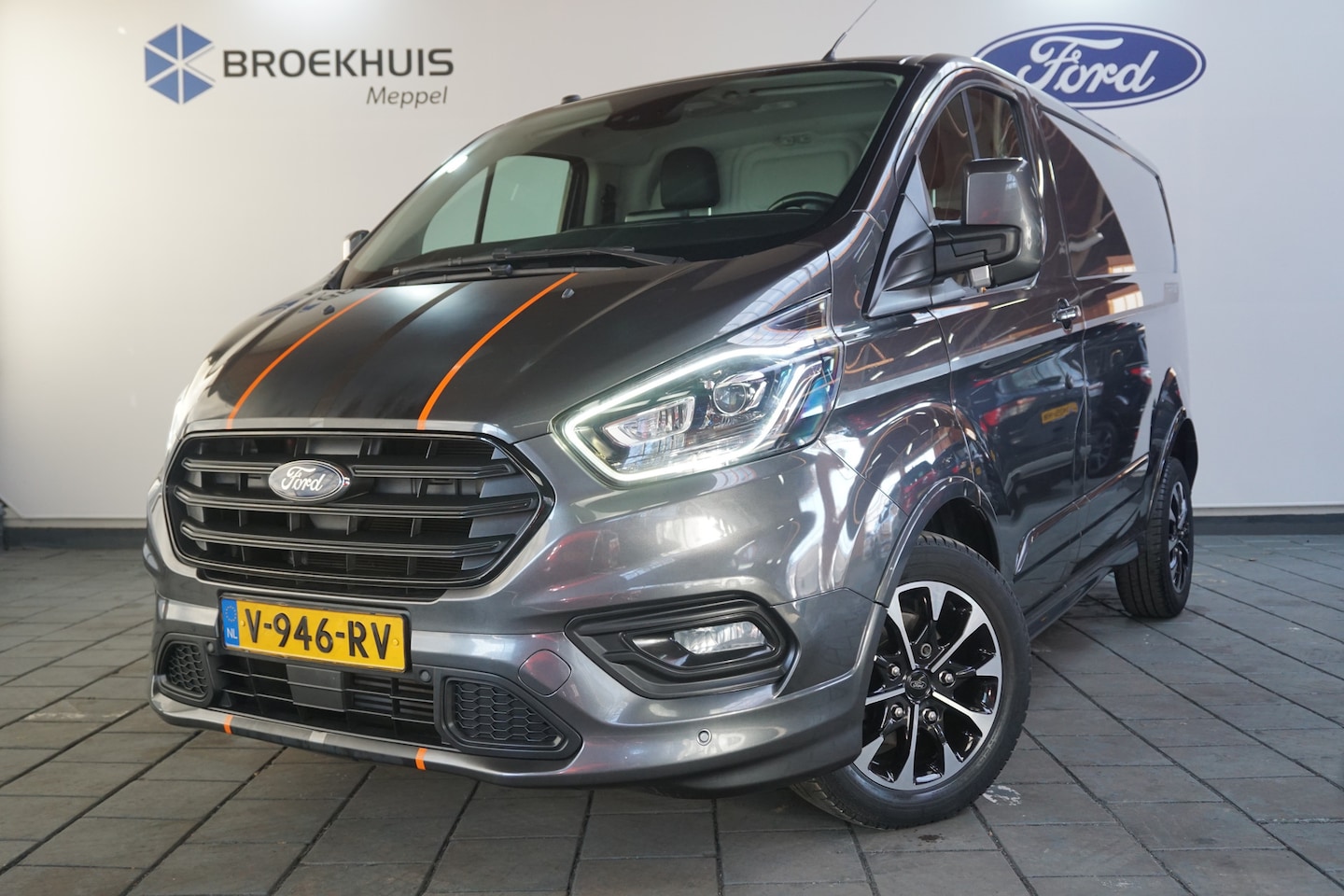 Ford Transit Custom - 310 2.0 TDCI L1H1 Sport | Camera | Navi | DAB | Bi-Xenon | Trekhaak | | Camera | Navi | DA - AutoWereld.nl