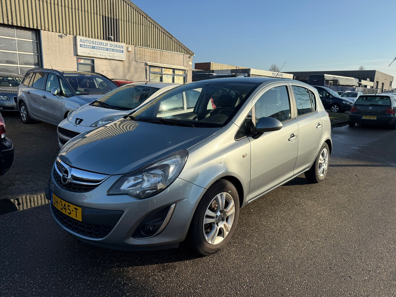 Opel Corsa - 1.2-16V Design Edition Airco Bj:2013 - AutoWereld.nl