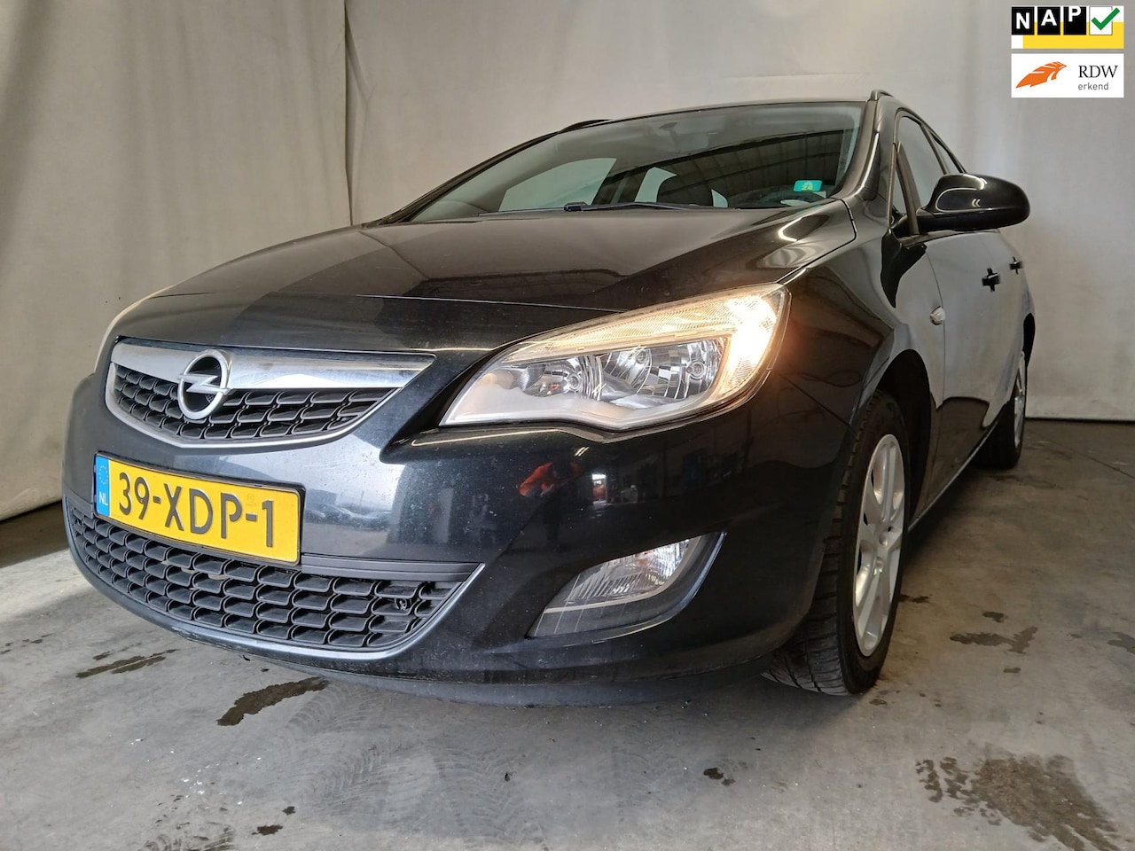 Opel Astra Sports Tourer - 1.4 Cosmo - Airco - Navi - Export - Schade - AutoWereld.nl