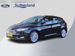 Ford Focus - 1.0 EcoBoost 125 PK Titanium | Voorruitverwarming | Navigatie | Cruise Control | PDC V +A